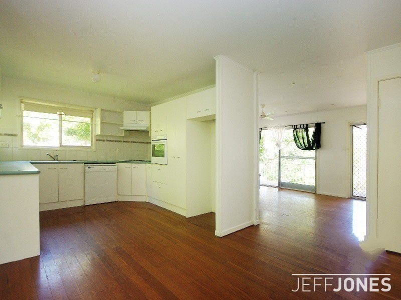 28 Ivymount Street, Nathan QLD 4111