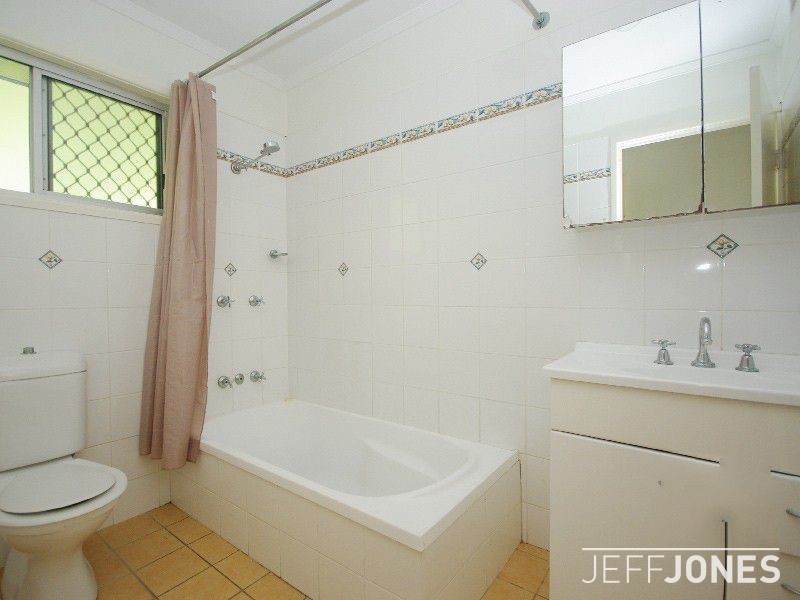 28 Ivymount Street, Nathan QLD 4111