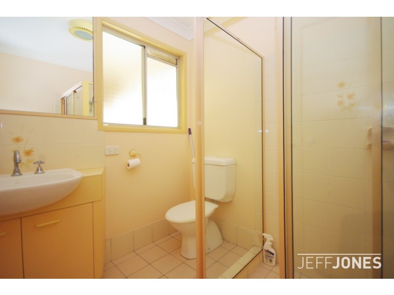 37 Hunter Street, Greenslopes QLD 4120