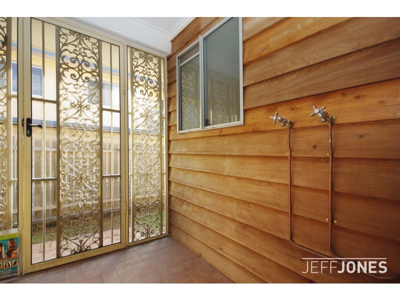 37 Hunter Street, Greenslopes QLD 4120