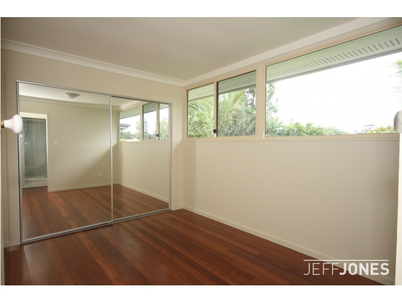 12 Hull Street, Carina QLD 4152