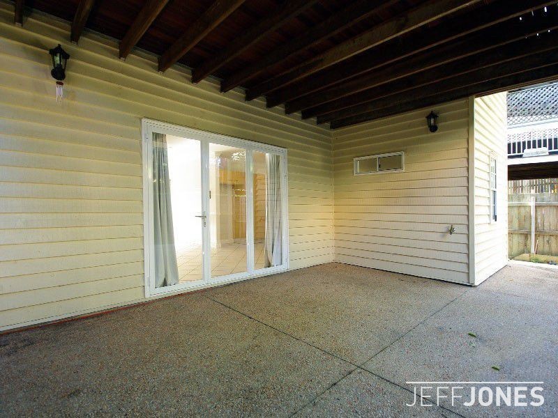 36B Brae Street, Coorparoo QLD 4151