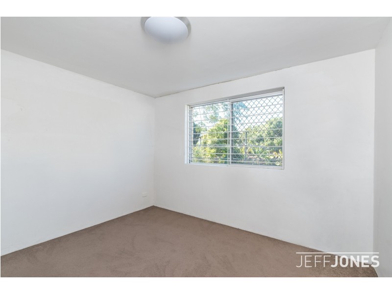 1/146 Juliette Street, Greenslopes QLD 4120