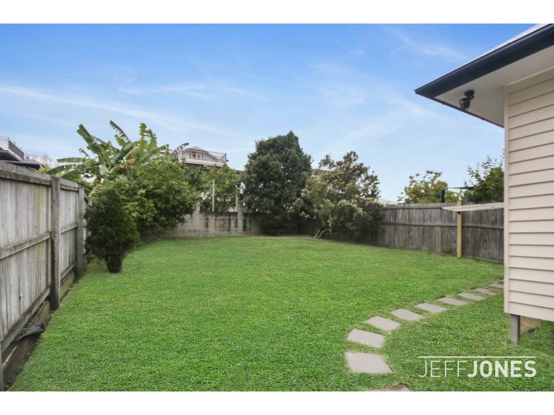 17 Elfin Street, East Brisbane QLD 4169