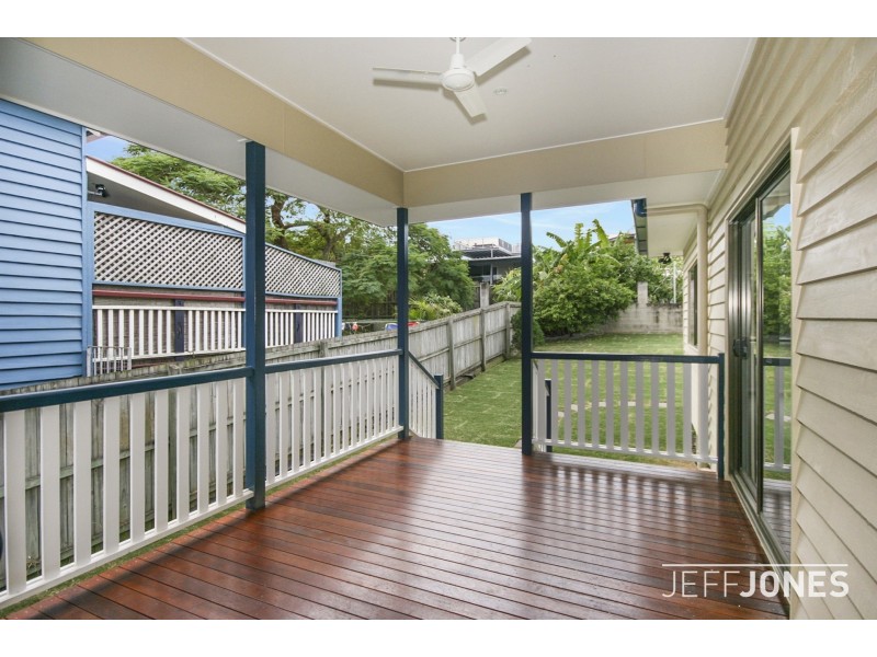 17 Elfin Street, East Brisbane QLD 4169