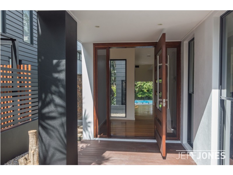 90 Laura street, Tarragindi QLD 4121