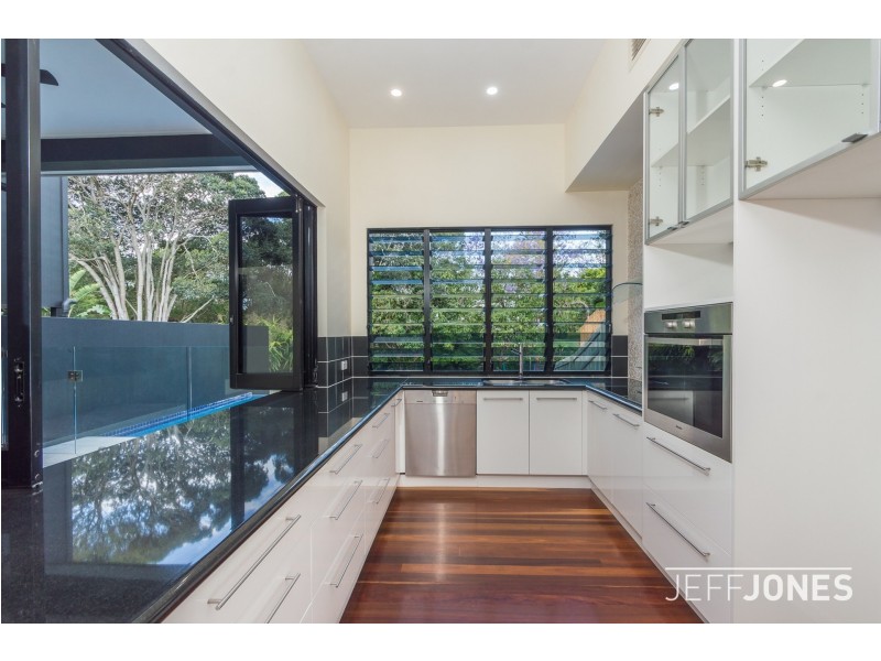 90 Laura street, Tarragindi QLD 4121