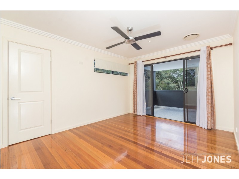 90 Laura street, Tarragindi QLD 4121