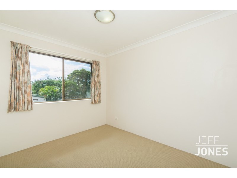 4/27 Joffre Street, Coorparoo QLD 4151