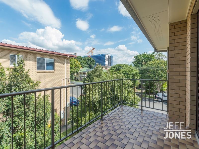 4/27 Joffre Street, Coorparoo QLD 4151