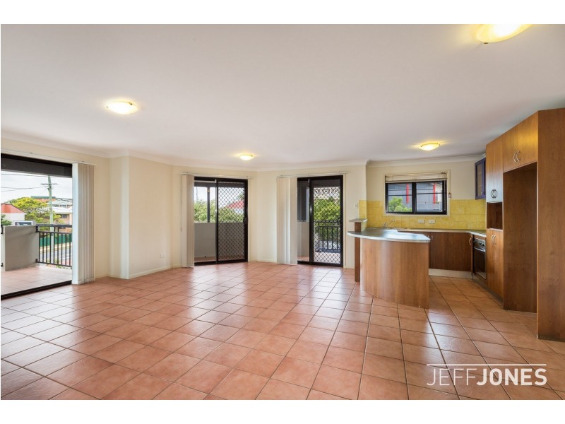 4/145 Old Cleveland Road, Coorparoo QLD 4151