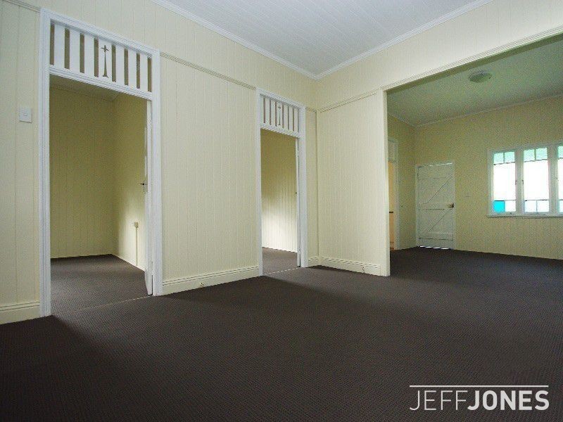 52 Edgar Street, East Brisbane QLD 4169