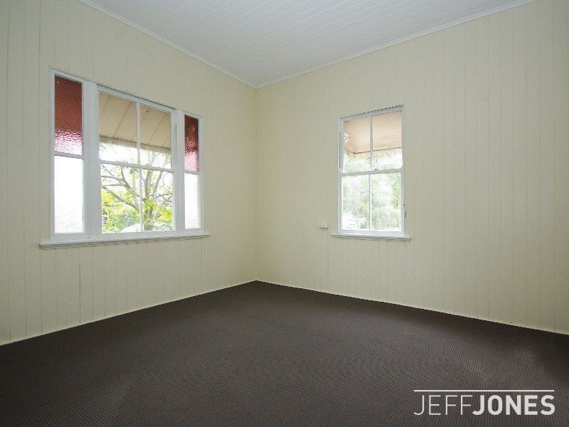 52 Edgar Street, East Brisbane QLD 4169