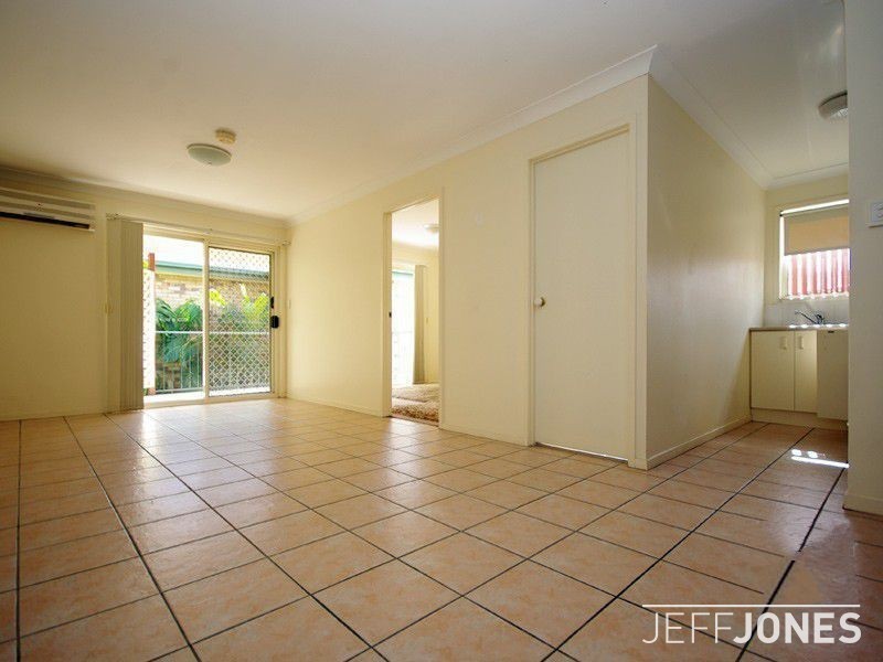 3/32 Panitya Street, Greenslopes QLD 4120