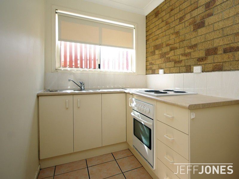 3/32 Panitya Street, Greenslopes QLD 4120