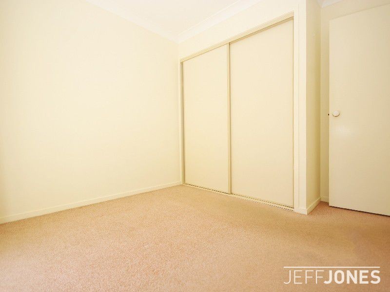 3/32 Panitya Street, Greenslopes QLD 4120