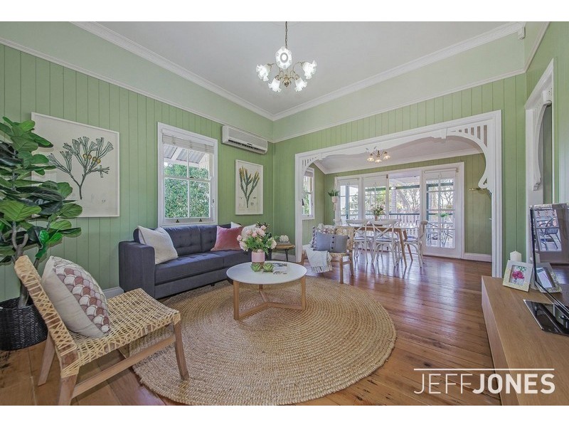 148 Oates Avenue, Holland Park QLD 4121