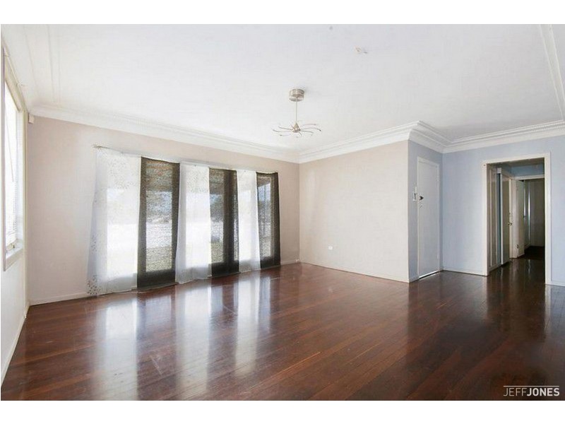 708 Old Cleveland Road, Camp Hill QLD 4152