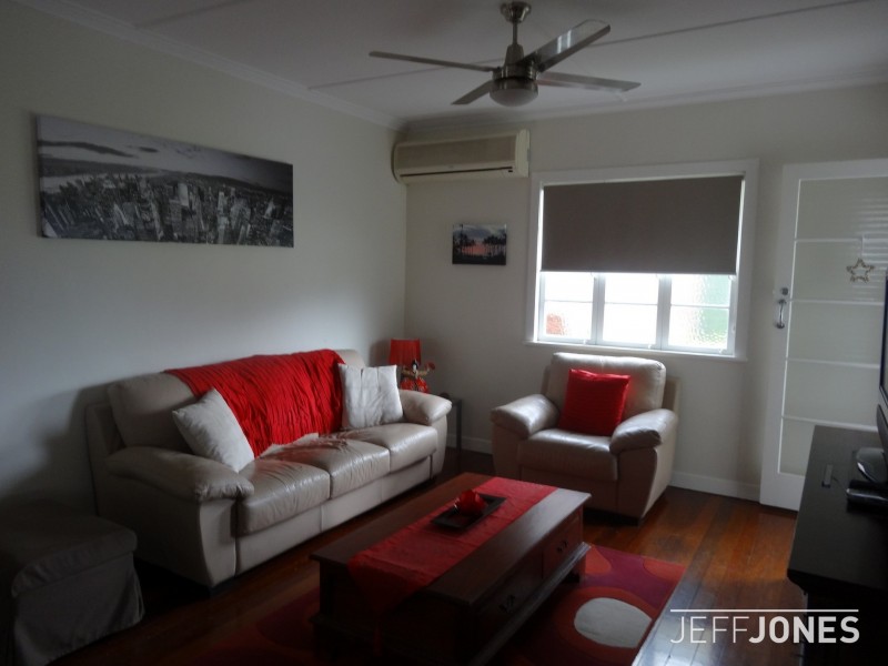 25 Greens Road, Coorparoo QLD 4151