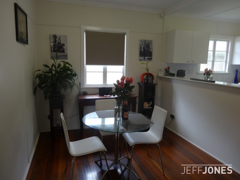 25 Greens Road, Coorparoo QLD 4151