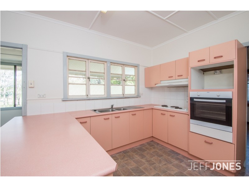 100 Earl Street, Greenslopes QLD 4120