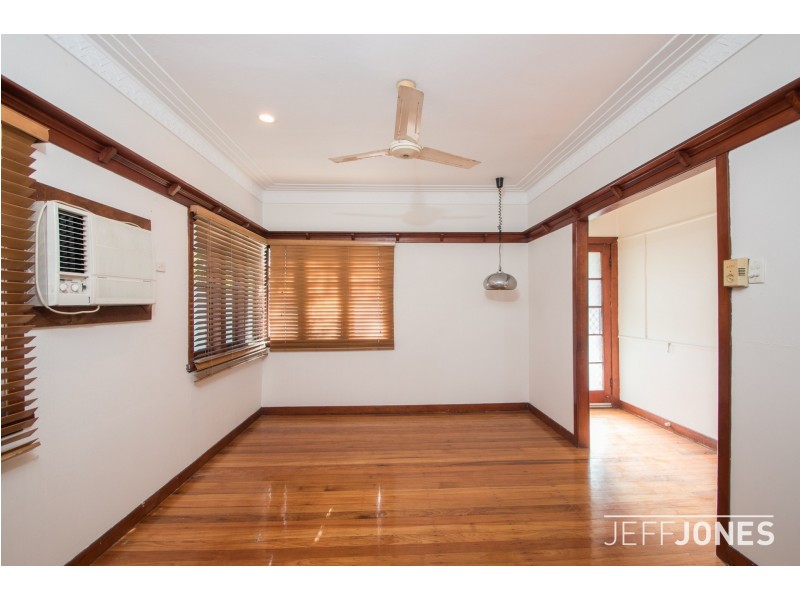 100 Earl Street, Greenslopes QLD 4120