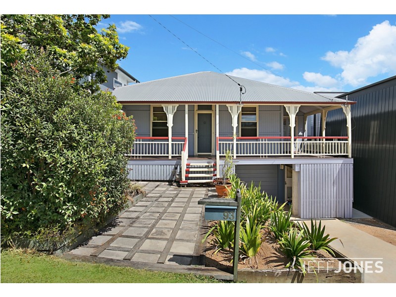 93 Pear Street, Greenslopes QLD 4120