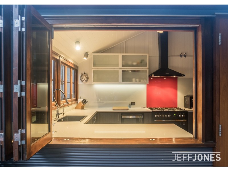 93 Pear Street, Greenslopes QLD 4120