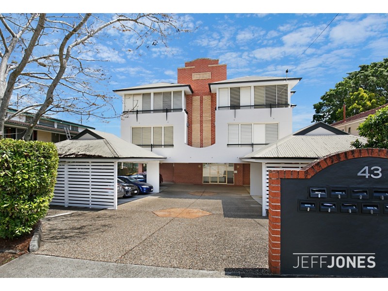 8/43 Galway Street, Greenslopes QLD 4120