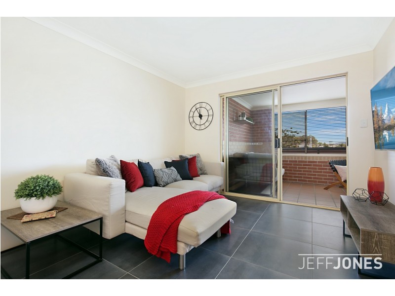 8/43 Galway Street, Greenslopes QLD 4120