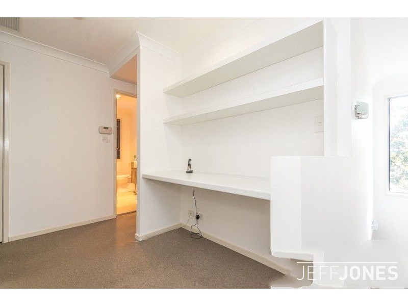 55 Worchester Crescent, Wakerley QLD 4154