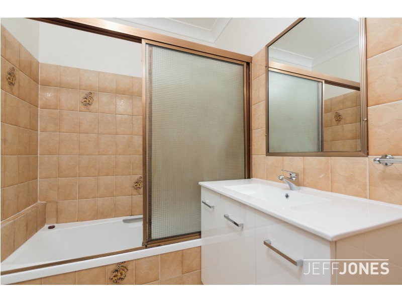 4/83 Waldheim Street, Annerley QLD 4103