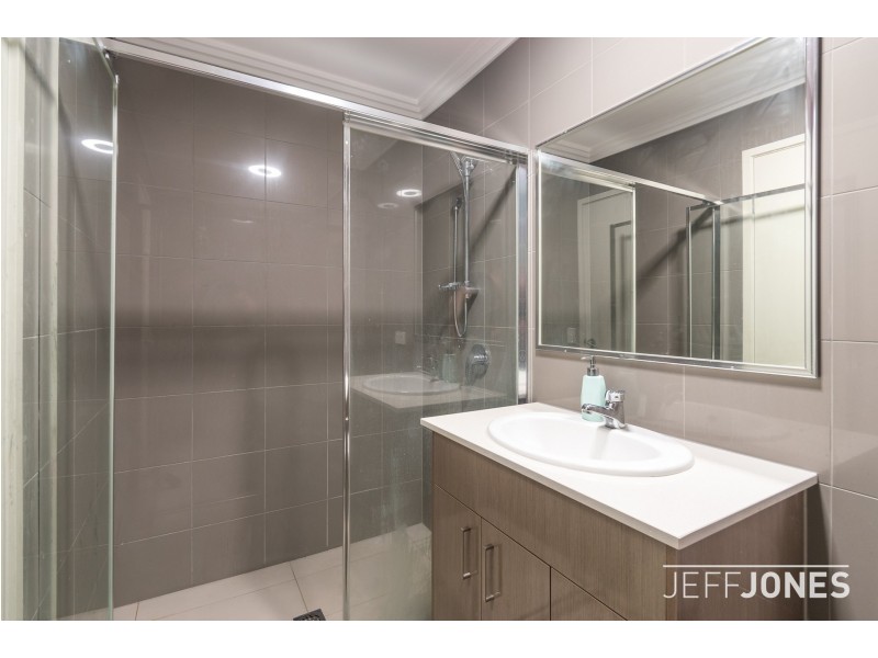 7/25 Galway Street, Greenslopes QLD 4120