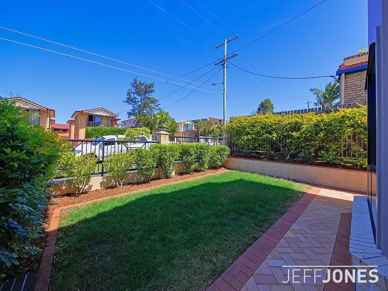 1/34 Pembroke Street, Carina QLD 4152