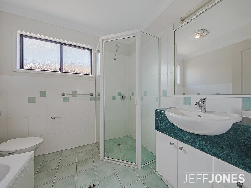 1/34 Pembroke Street, Carina QLD 4152