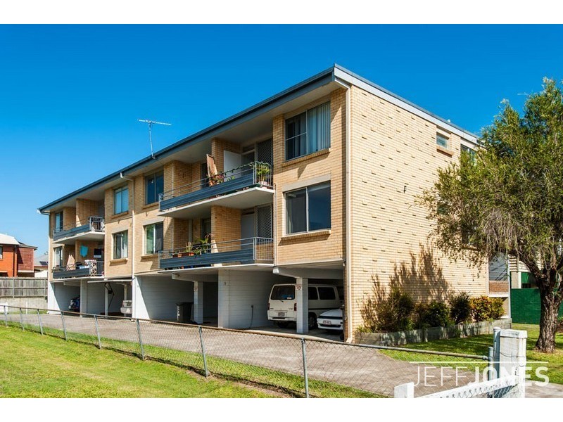 1/33 Ellis Street, Greenslopes QLD 4120