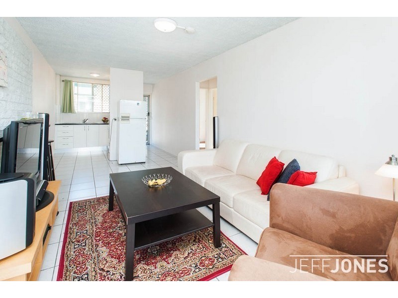 1/33 Ellis Street, Greenslopes QLD 4120