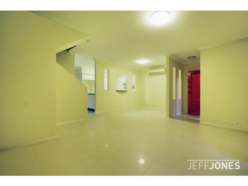 12/7 Titania Street, Morningside QLD 4170