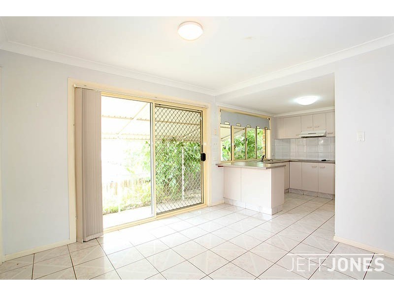 4/33 Osterley, Carina QLD 4152