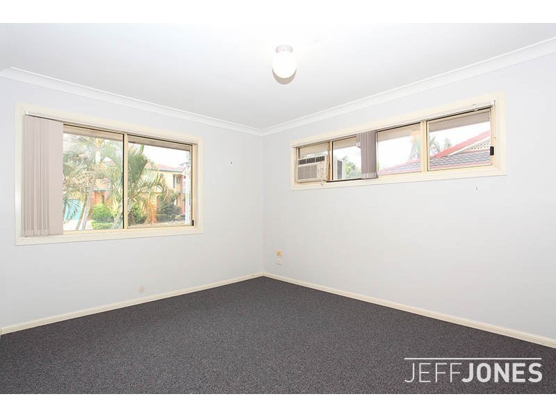 4/33 Osterley, Carina QLD 4152