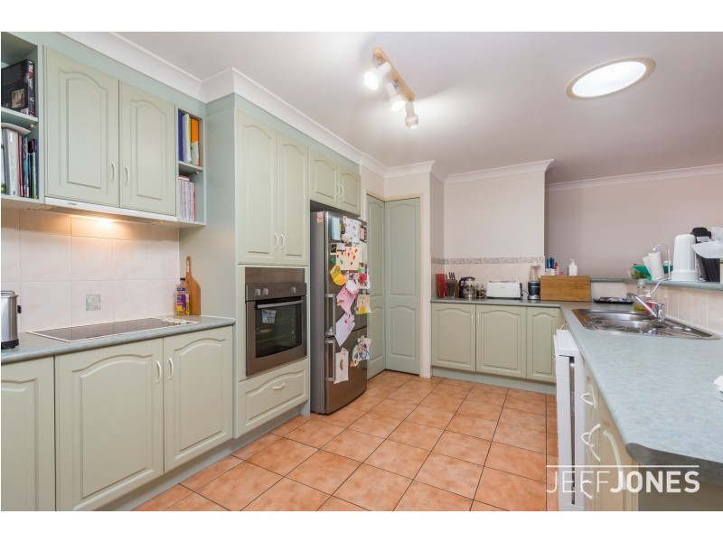 7 Kenny Court, Wakerley QLD 4154