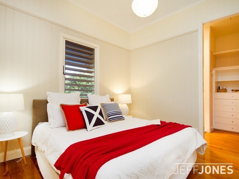 118 Ridge Street, Greenslopes QLD 4120