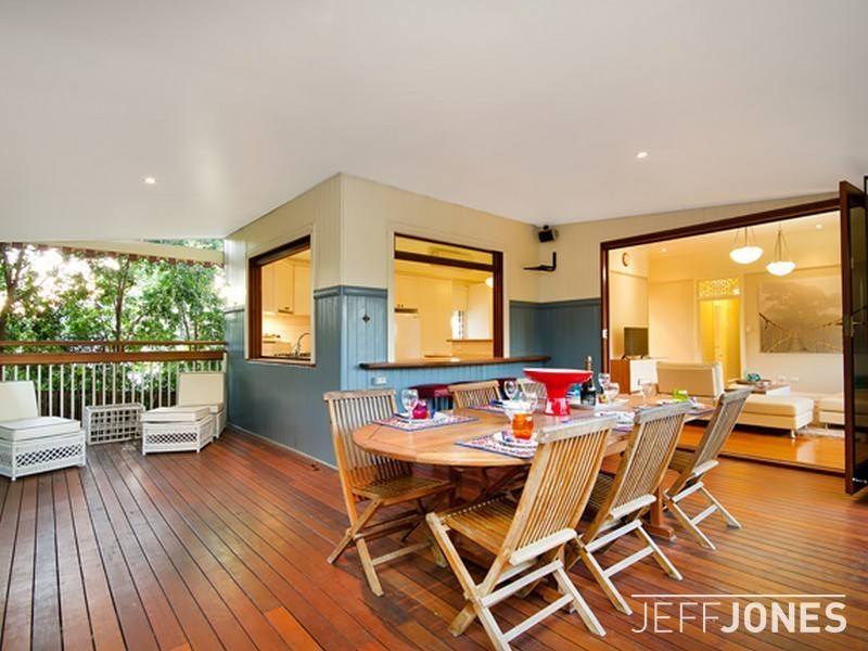 118 Ridge Street, Greenslopes QLD 4120