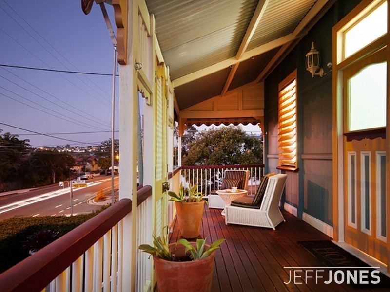 118 Ridge Street, Greenslopes QLD 4120