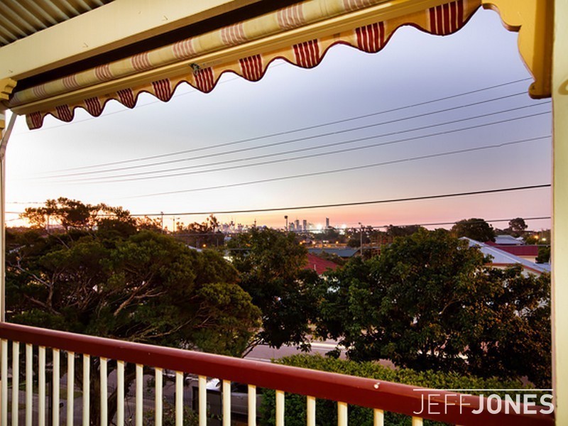118 Ridge Street, Greenslopes QLD 4120