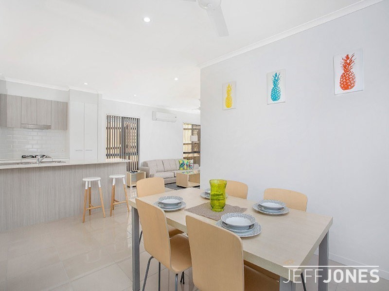 31 Coralie Avenue, Wynnum West QLD 4178