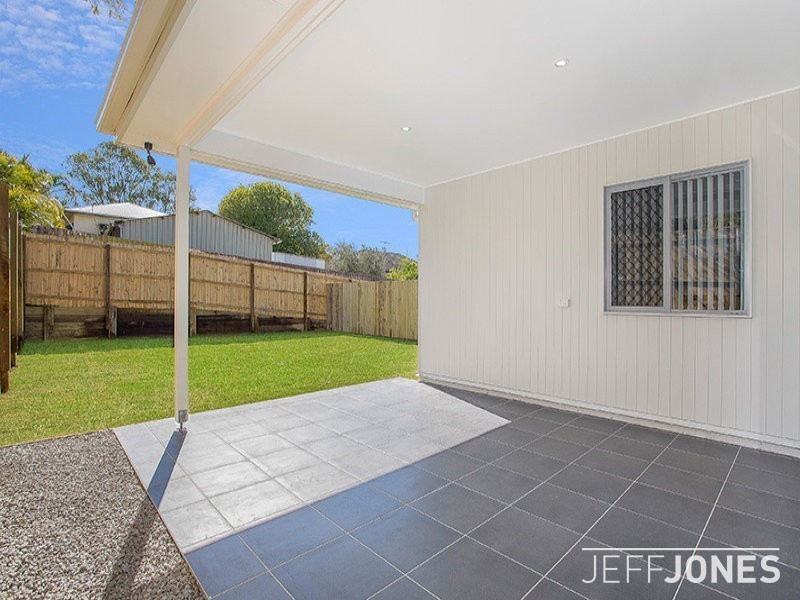31 Coralie Avenue, Wynnum West QLD 4178