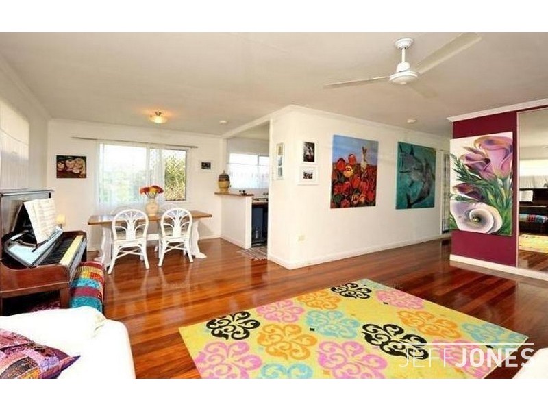 8 Badminton Street, Mount Gravatt East QLD 4122