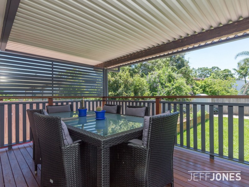 8 Pyrope Street, Camp Hill QLD 4152