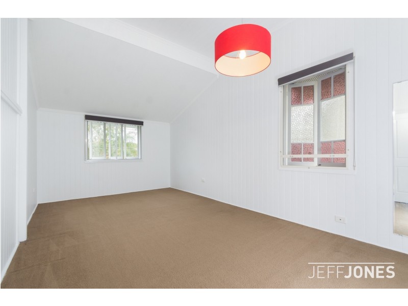 21 Landsdowne Street, Coorparoo QLD 4151